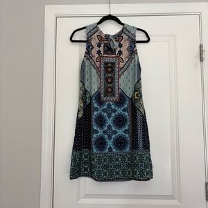 B. Darlin Women’s Blue & Multicolor Sleeveless Patterned Dress